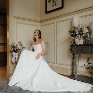 Catoctin Hall Wedding. ⁠#yesdearmanIdo #MarylandBride #FrederickMD #VAWeddings #DCWeddings⁠⁠Second Photographer: @Jehanye⁠Videographer: @woodvalleyproductions⁠Floral: @freesia.and.vine⁠Coordinator: @nevermoreweddingsandevents⁠Hair & Makeup: @glambridalbeauty⁠DJ: @thedapperdjs⁠Cake: @sagecakery⁠Catering & Venue: @catoctinhallatmusketridge