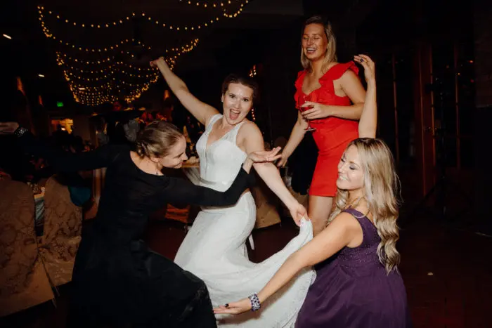 Henderson&#039;s warf baltimore wedding