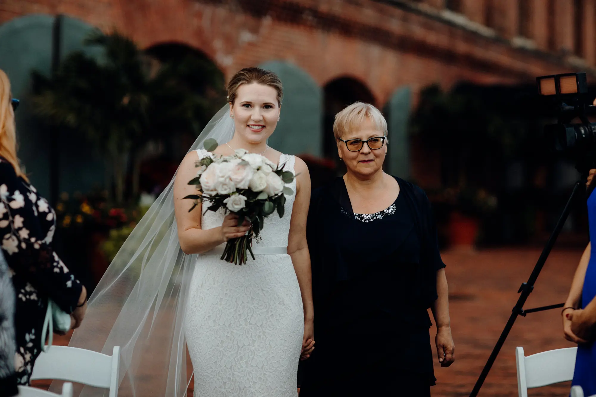 Henderson&#039;s warf baltimore wedding